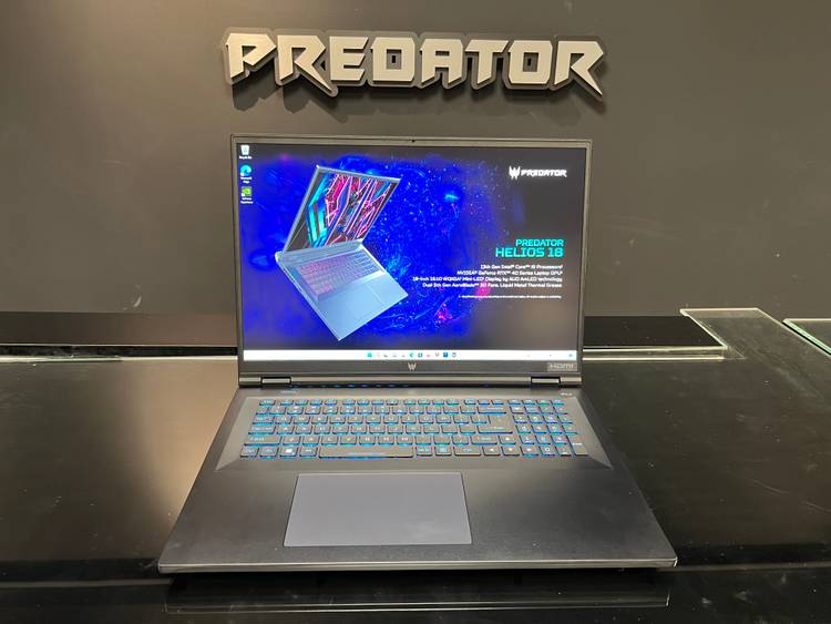 Acer Predator Helios 18 initial review
