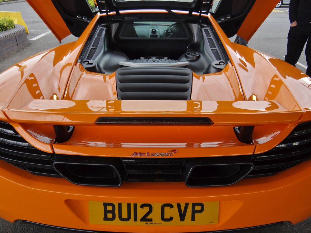 mclaren mp4 12c pictures and hands on image 4