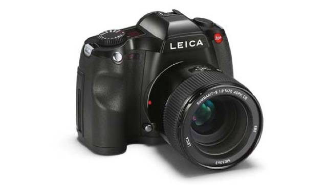 New Leica S medium format professional camera announced