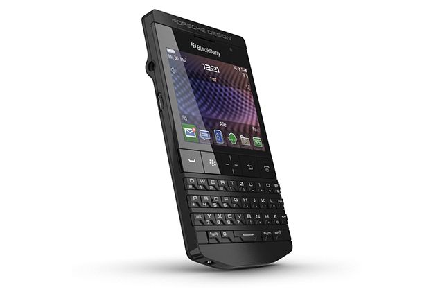 New version of BlackBerry Porsche Design P'9981 coming, this time