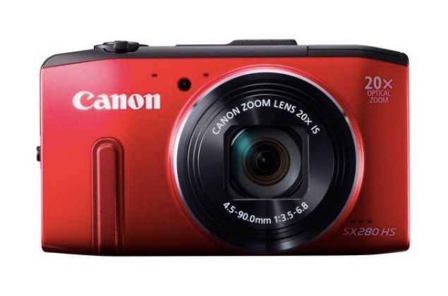 Canon PowerShot SX820 HS: Mid-range snapper with GPS and Wi-Fi