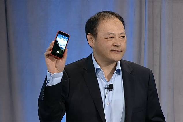 Facebook phone unveiled as HTC First with Facebook Home, available 12 ...