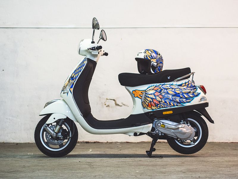 harrods olympus pen art edition by suzko comes with matching vespa image 3