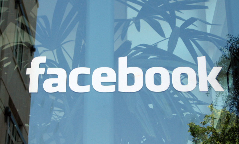 Facebook announces shared photo albums - multiple people can contribute ...