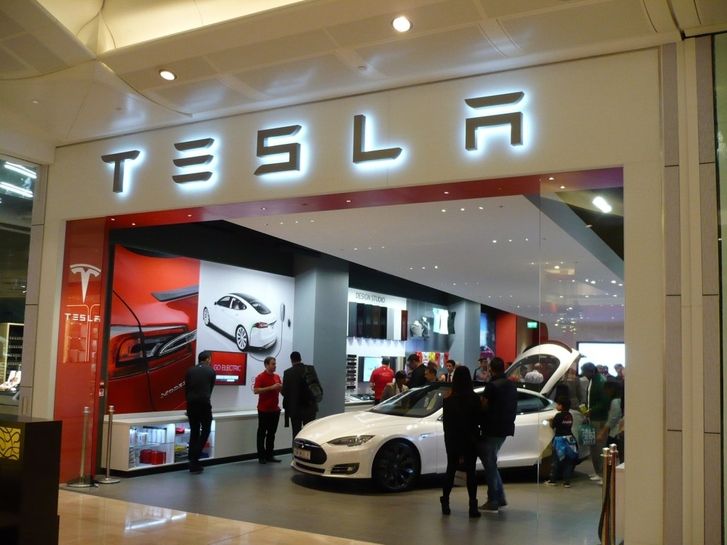tesla in the uk what to expect from the automaker image 8