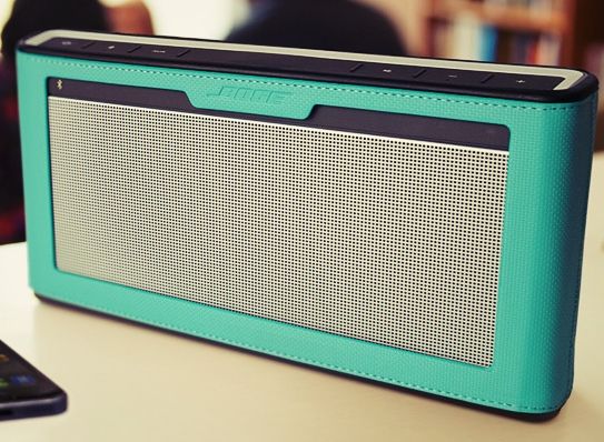 Bose SoundLink III Bluetooth speaker 箱付き Amazon.com: Bose SoundLink 藍牙喇叭III : 電子