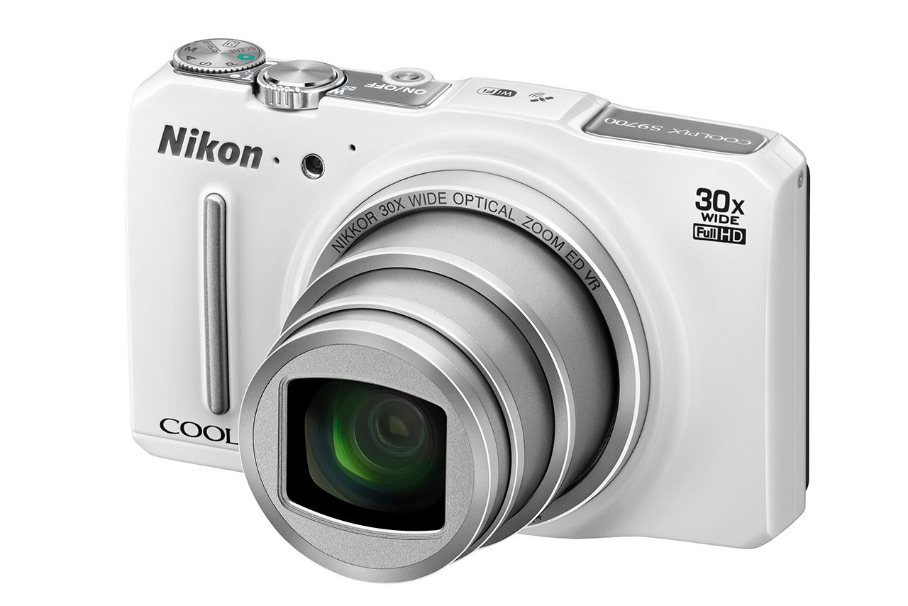 Nikon ニコン　COOLPIX S9700 白 Nikon Coolpix S9700 travel zoom packs in 30x lens
