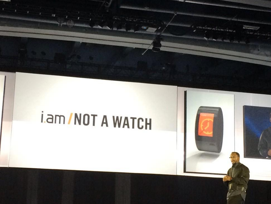 will i am s puls is more a smartcuff than smartwatch exclusive to o2 in uk at t in us image 3