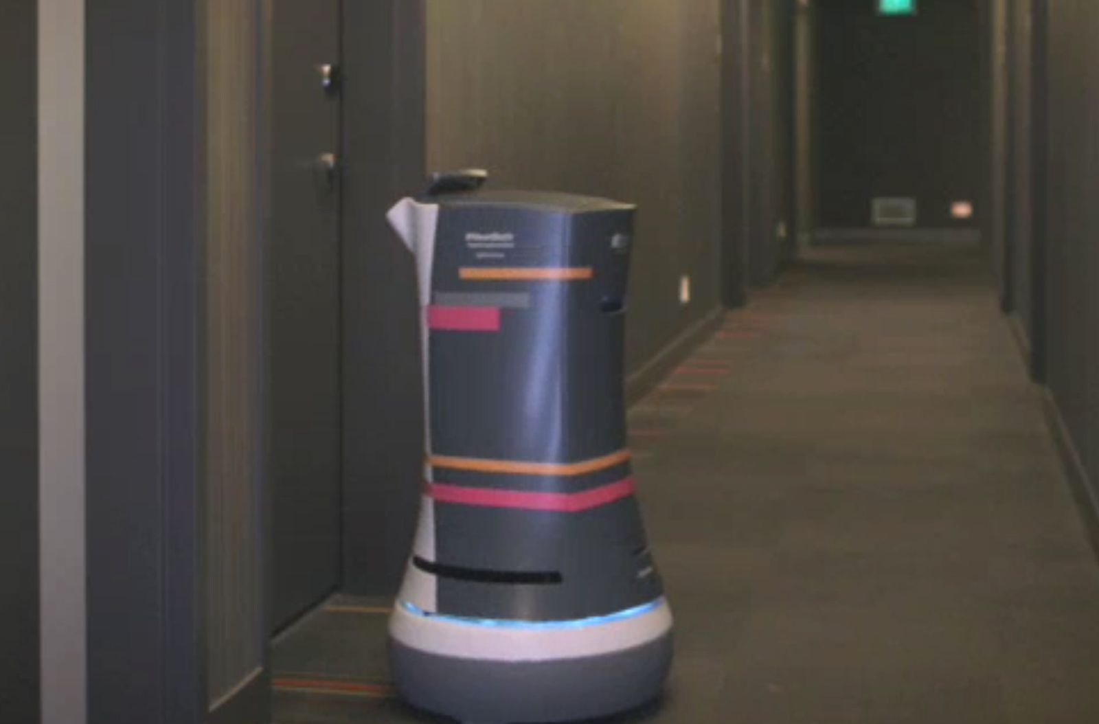 service robots are becoming a thing k5 and oshbot will help you keep watch find a hammer image 2