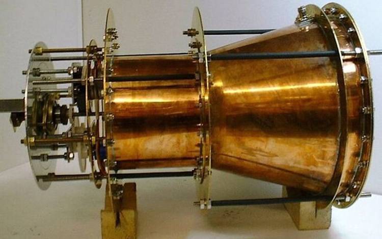 the em drive is here to get us to the moon in 4 hours without fuel image 2