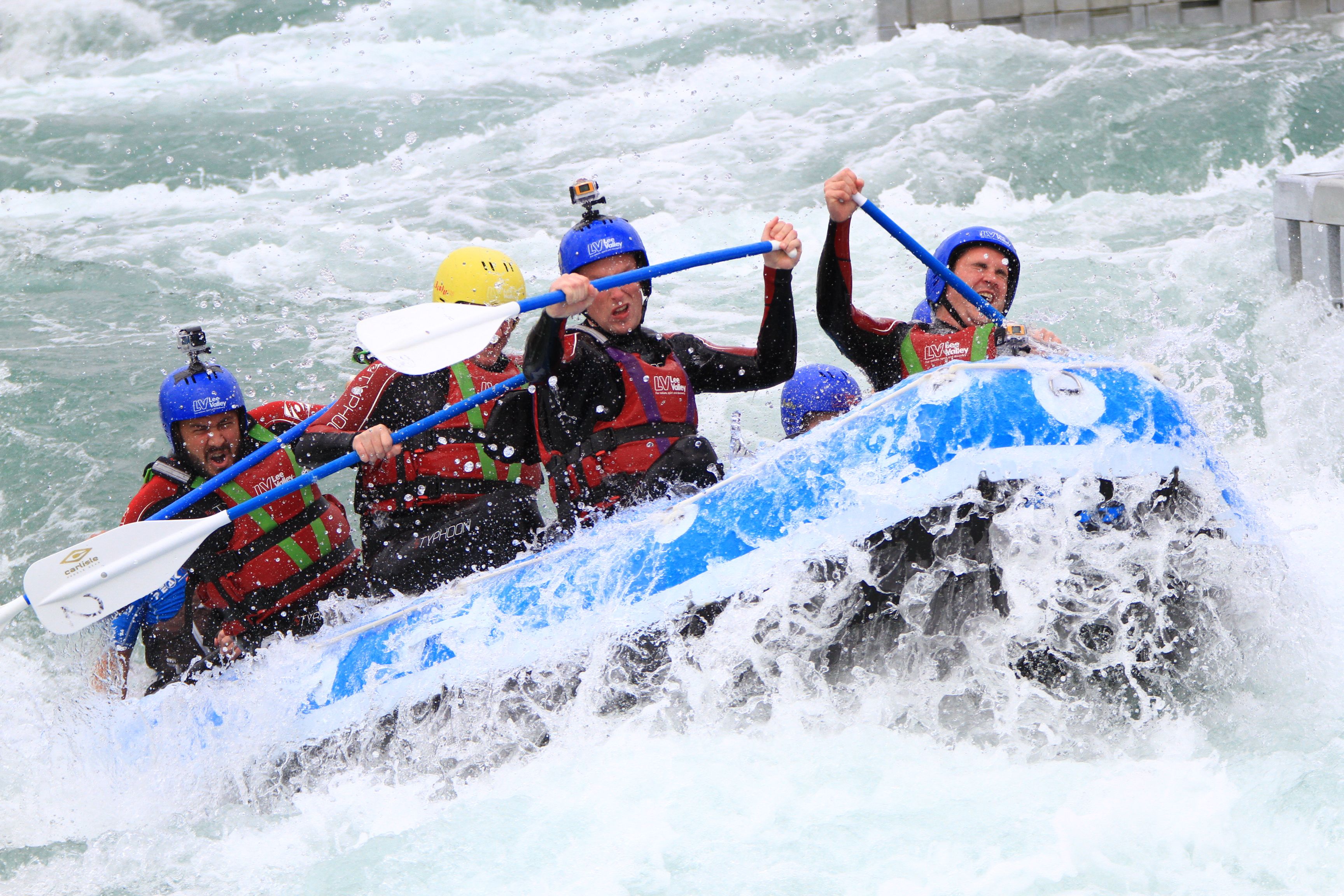 pocket lint extreme white water rafting at lee valley white water centre image 1