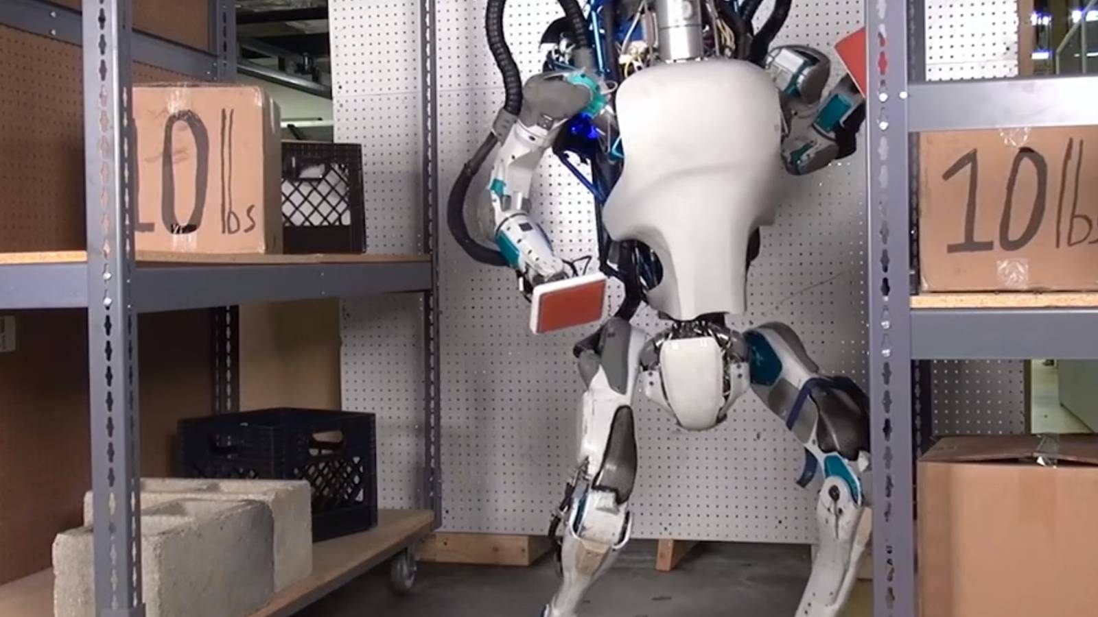 Boston Dynamics' new Atlas humanoid bot looks ready to take over the world
