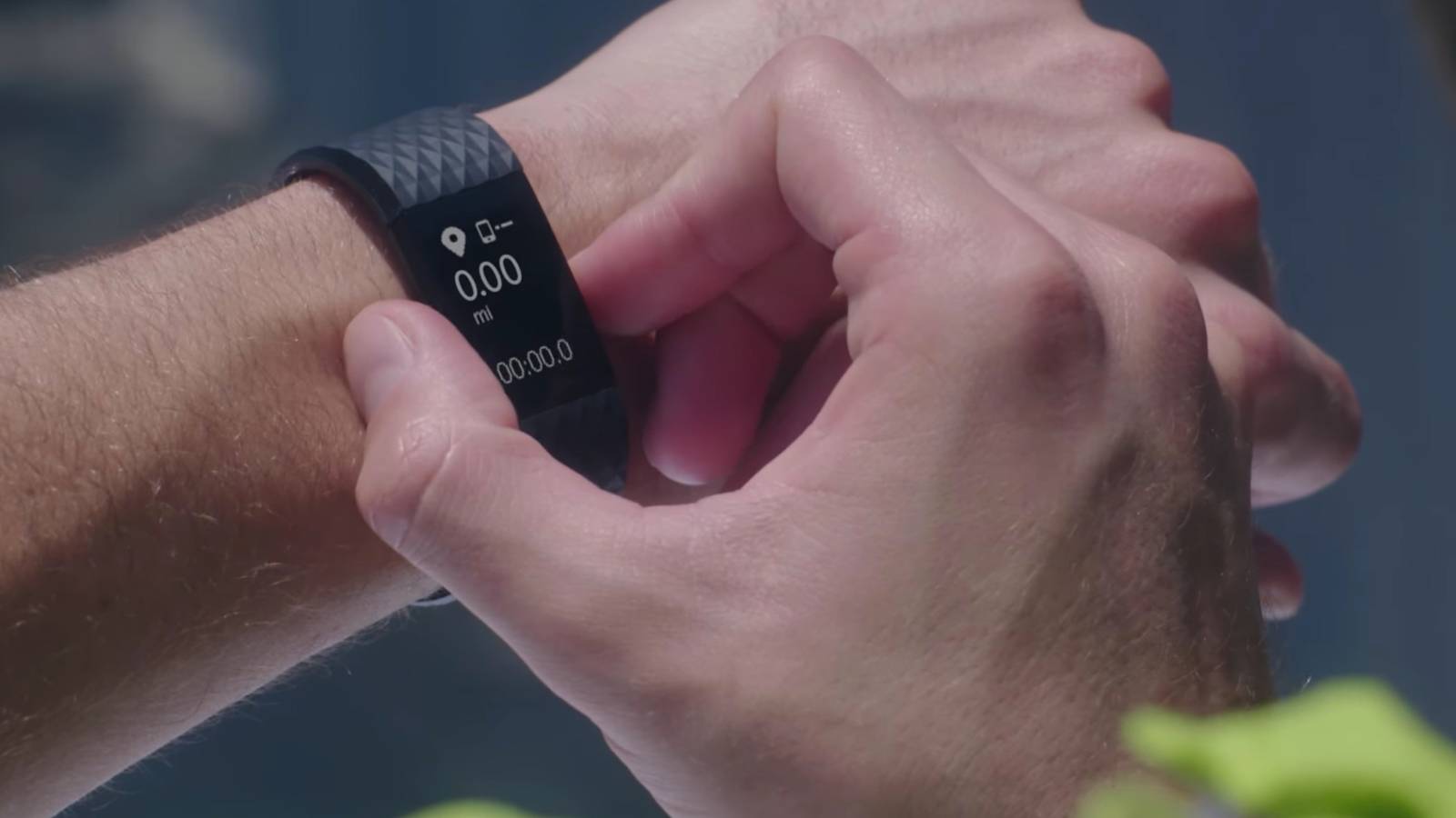 Fitbit updates activity tracker lineup with new Charge 2 and Flex 2