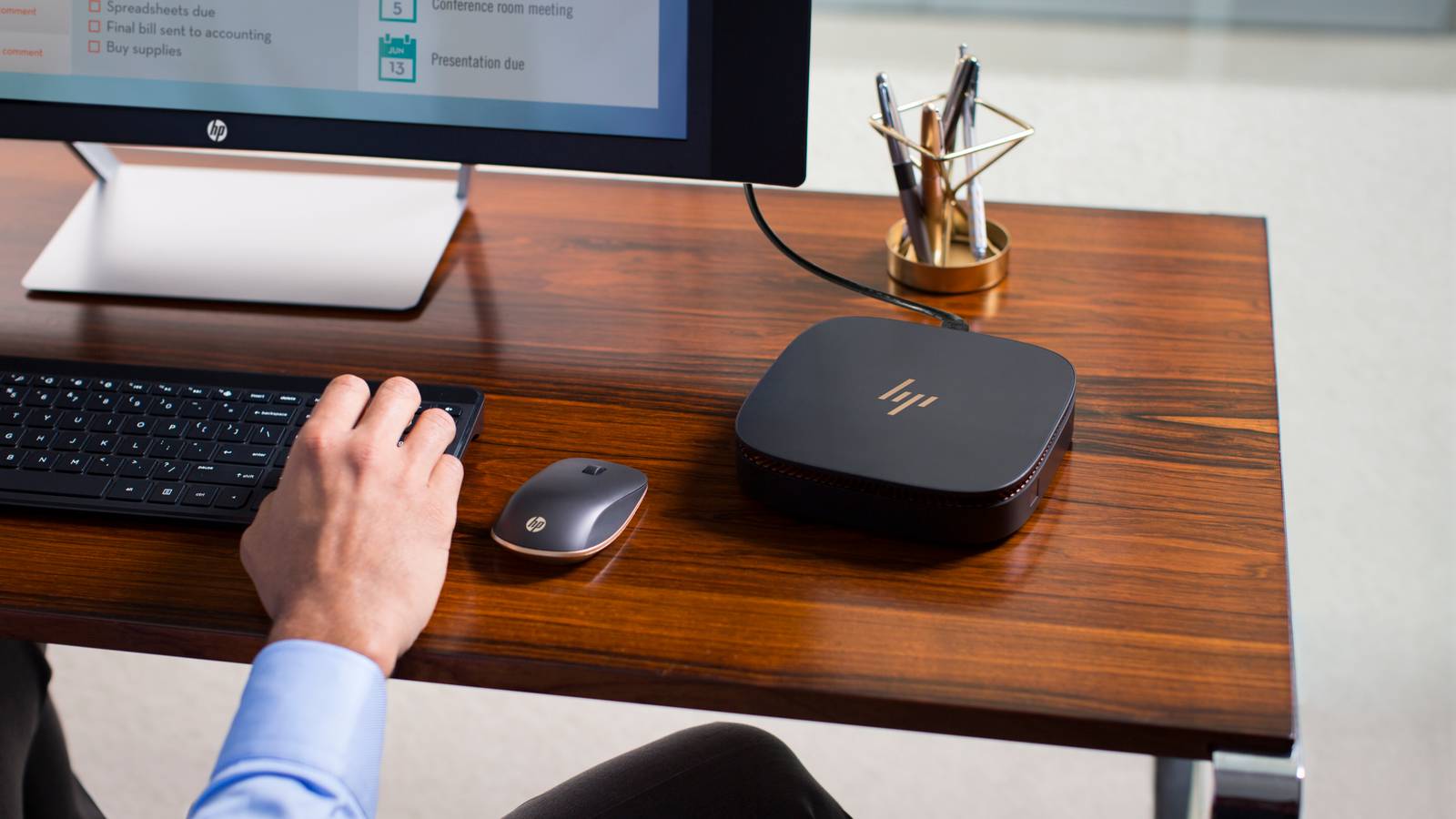 HP Elite Slice is a stylish modular PC that is far from beige, while ...