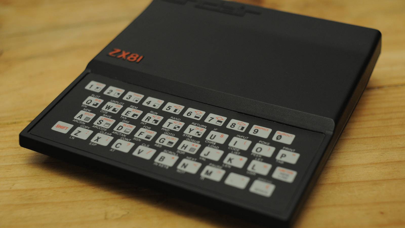 Pc Bureau Ordinateur Vintage Sinclair ZX81 En Boîte Pc Bureau Ordinateur Vintage Sinclair ZX81 En Boîte