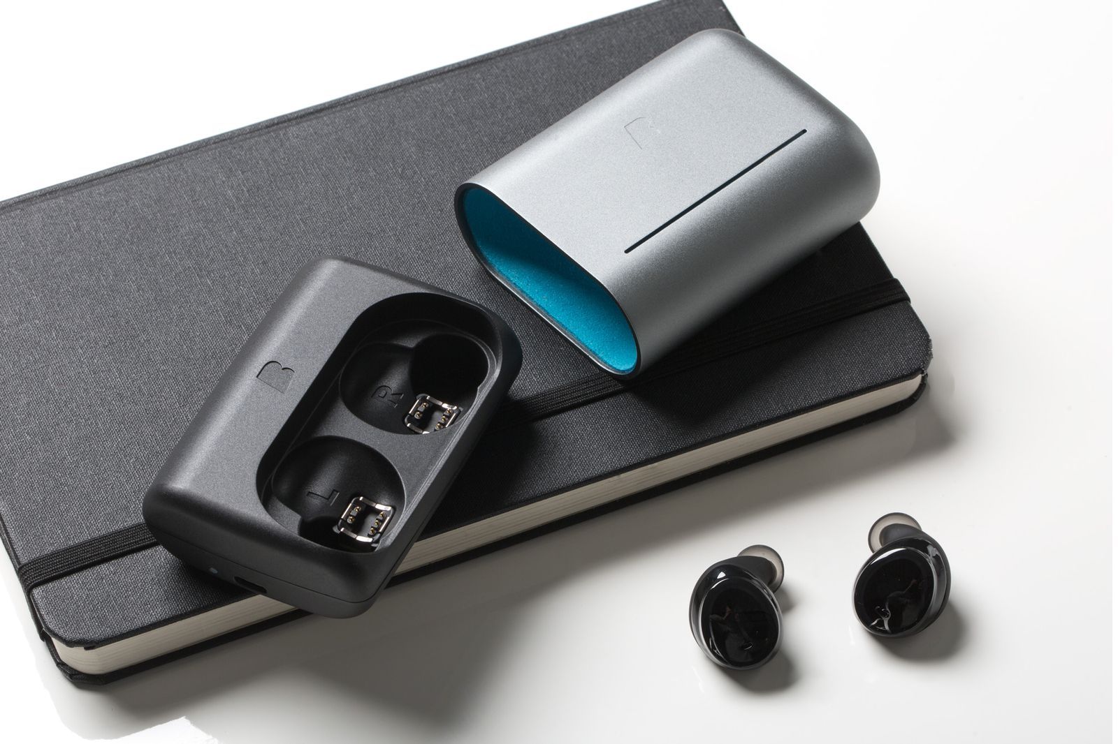 Bragi Dash Pro wireless earbuds offer real-time translation and more