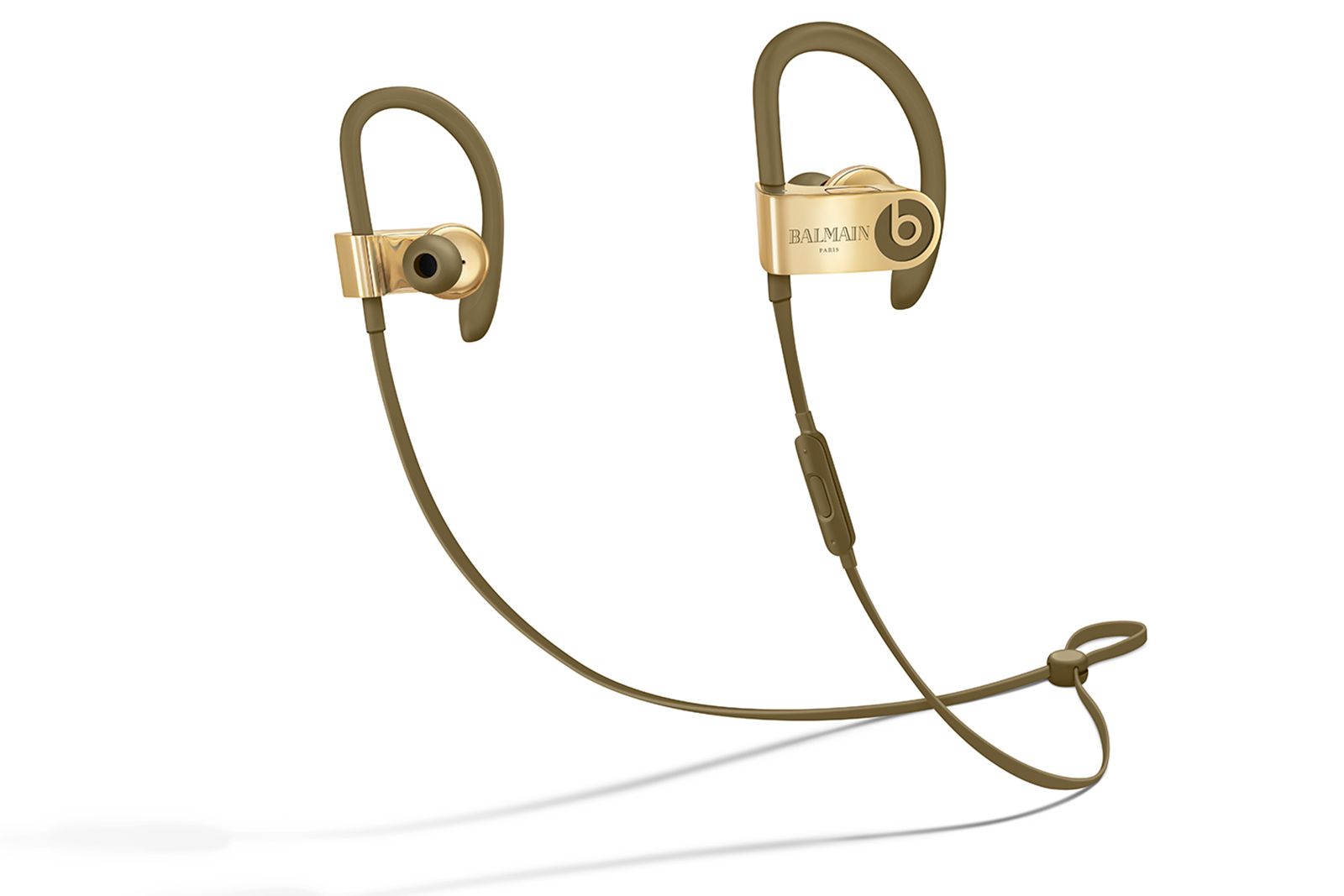 Kylie Jenner and new Beats special edition headphones - a match