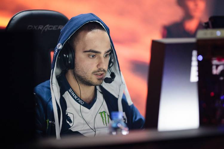 Top 11 highest earning eSports players in the world