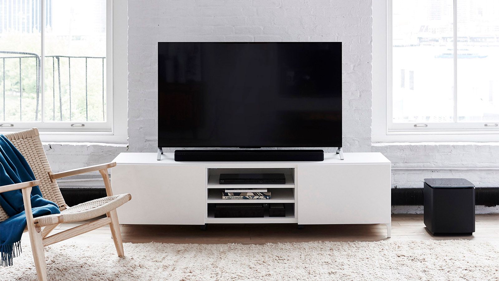 Bose SoundTouch 300 サウンドバー Amazon.com: Bose SoundTouch 300 Soundbar, Works with Alexa