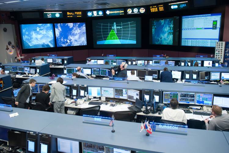 Satisfying photos of classic and modern control rooms