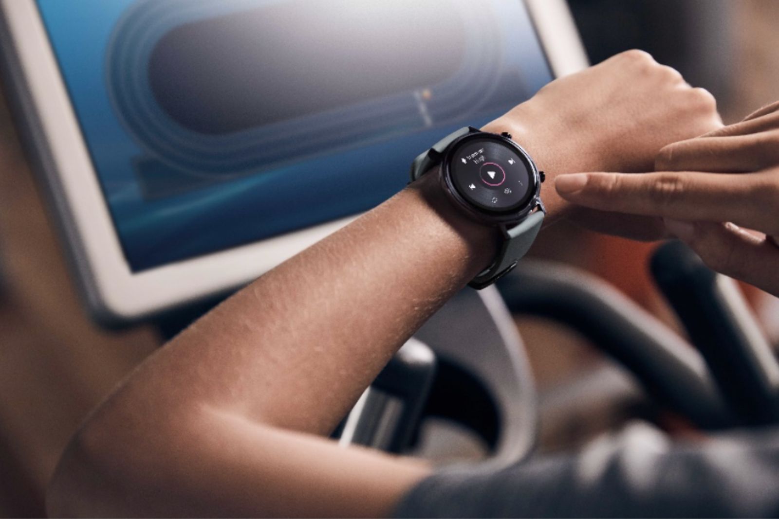 Huawei Watch GT 2 comes in stylish and sporty versions