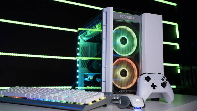 This custom gaming rig merges a PC and PS4 Pro or Xbox One S