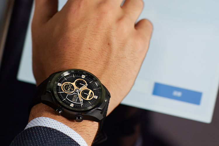 Mobvoi updates its TicWatch Pro smartwatch for 2020, sort of