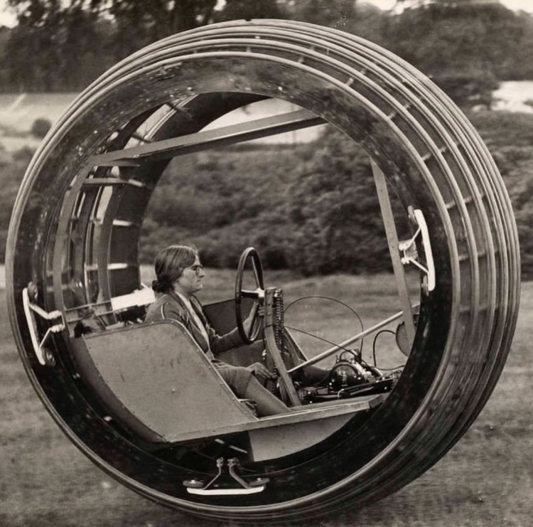 These pictures of retro tech show you how far we've come