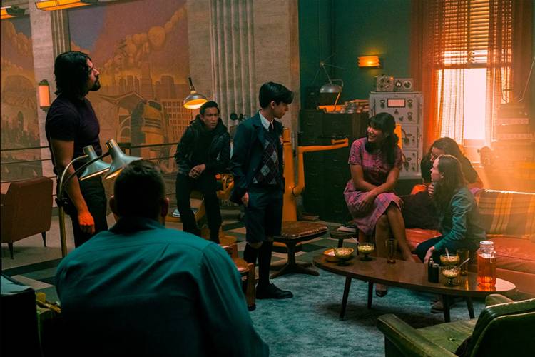 Season Watch The Umbrella Academy Best Netflix Shows: The Top