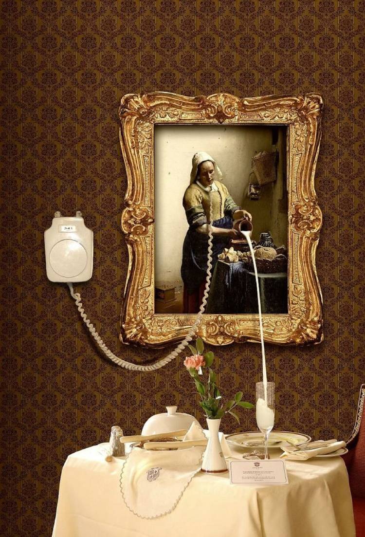 That's thinking outside the photo frame!