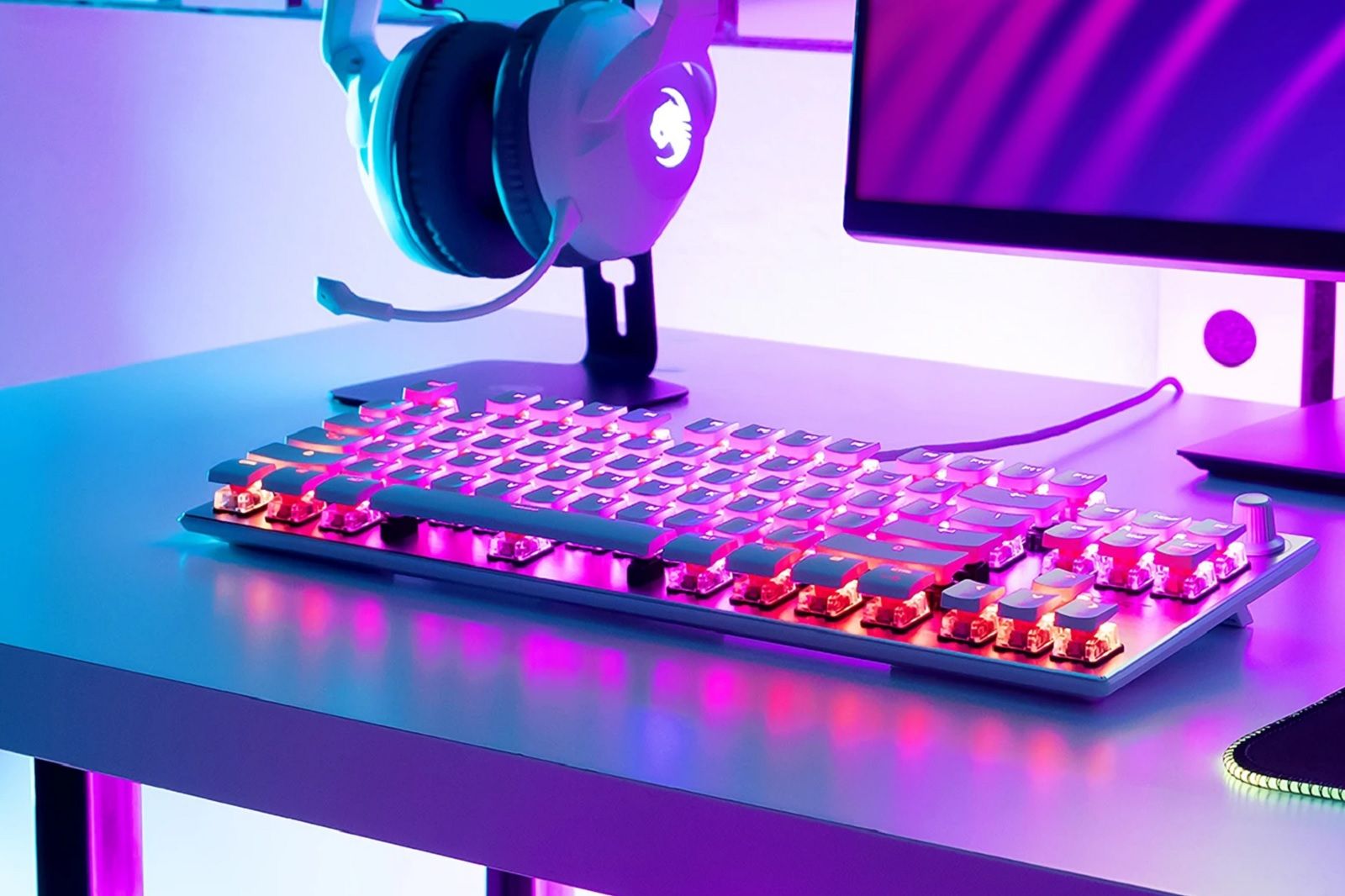 Roccat's superb Vulcan TKL Pro keyboard is now available in