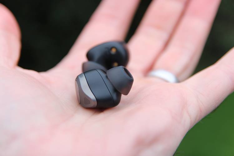 Jabra Elite 85t review: Superb noise-cancellation