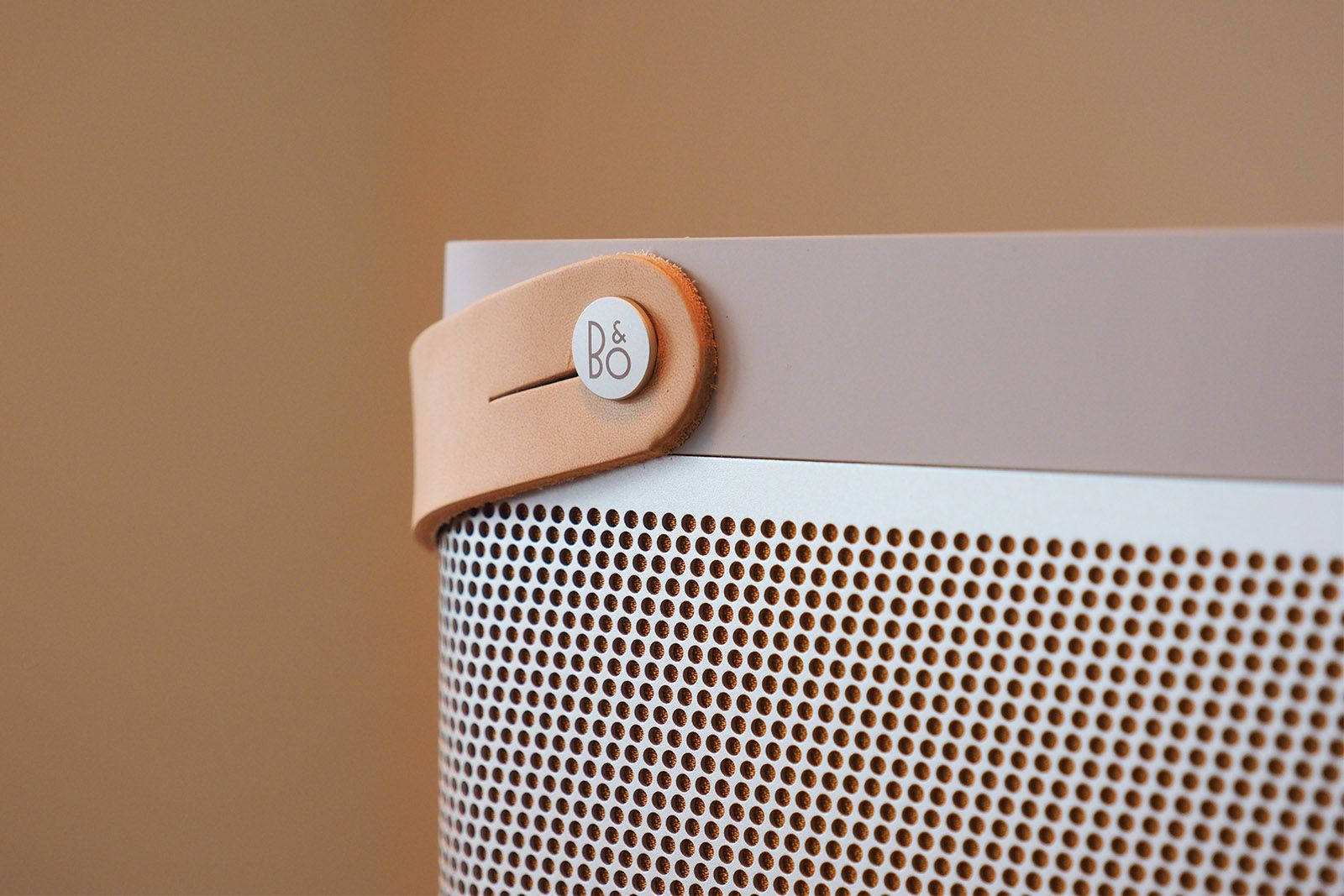 Bang & Olufsen Beolit 20 review: Box of tricks