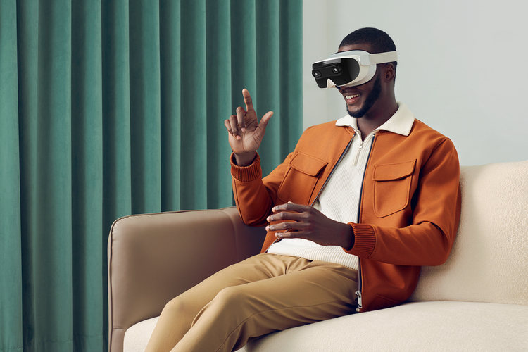 Is this the future of VR? Social interaction in a virtual socially ...