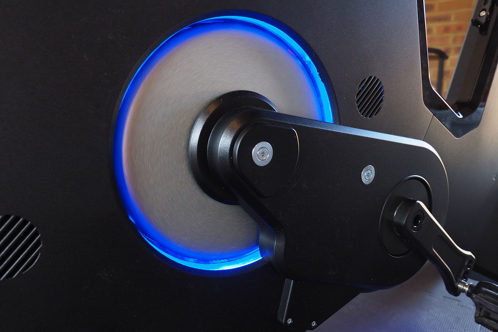 Tacx Neo Bike Smart review: The smart way to train indoors?