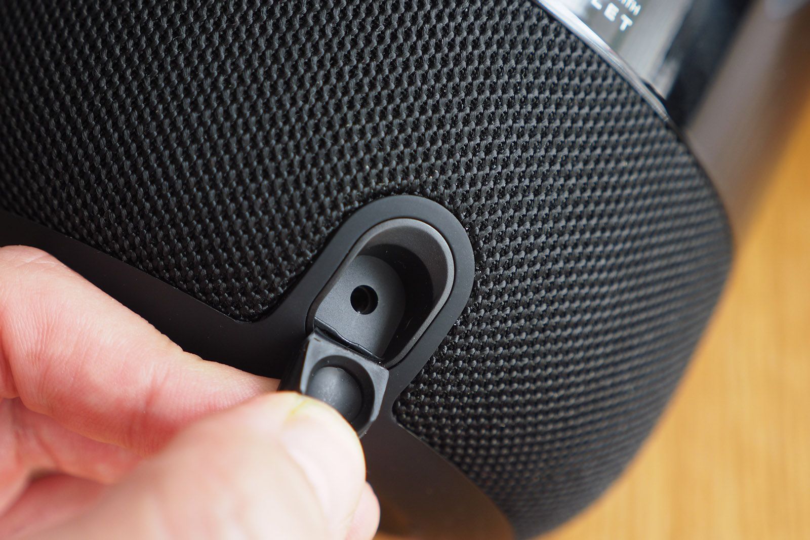 Huawei Sound review: Hardwired to self-destruct