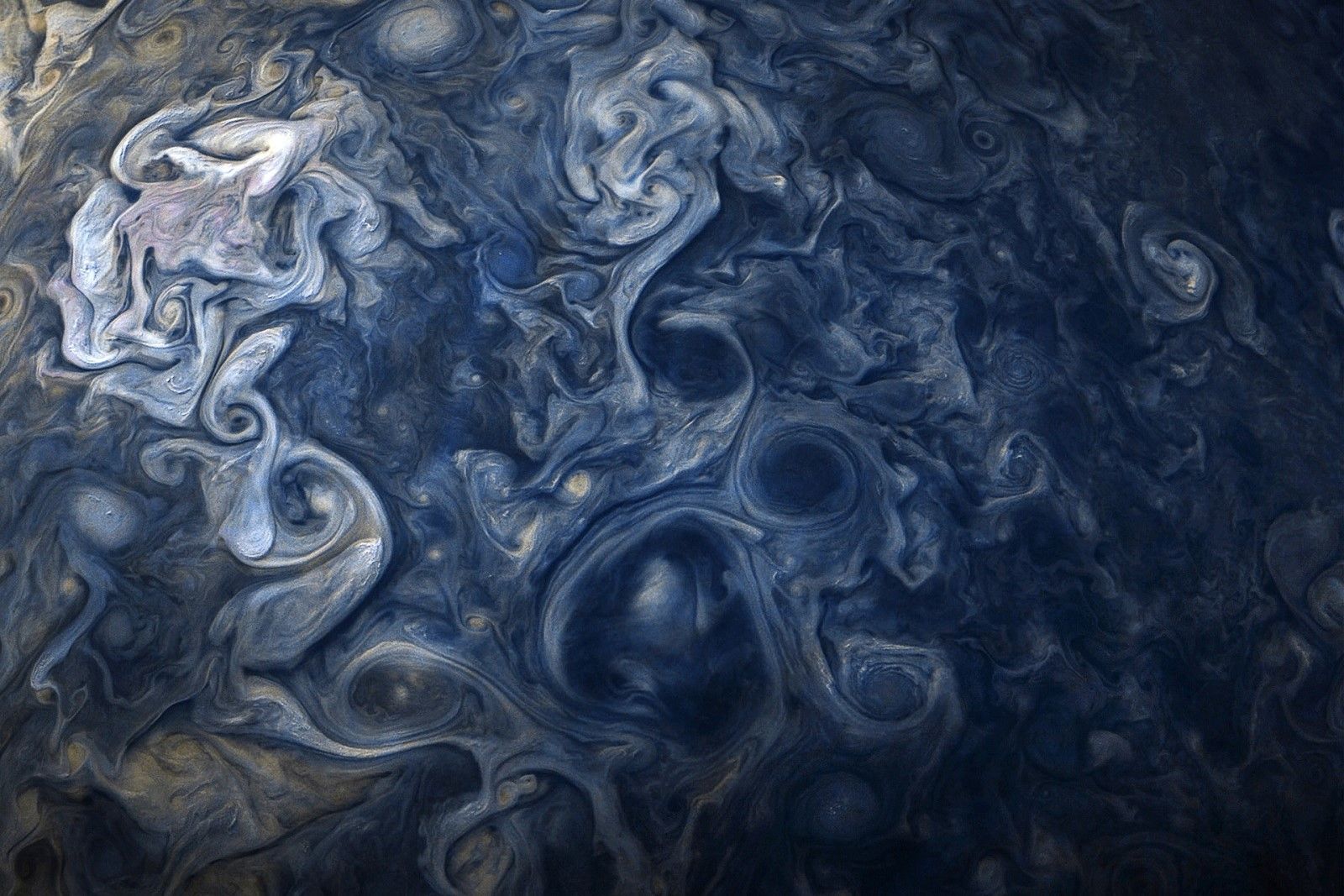 Juno Eclipse Wallpaper