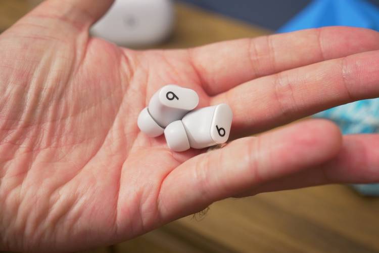 Beats Studio Buds review: Adding appeal for Android users