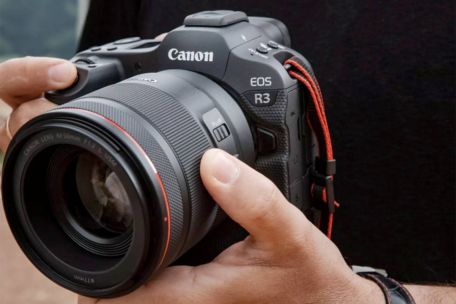 Canon EOS R3 can focus on subjects just by looking at them