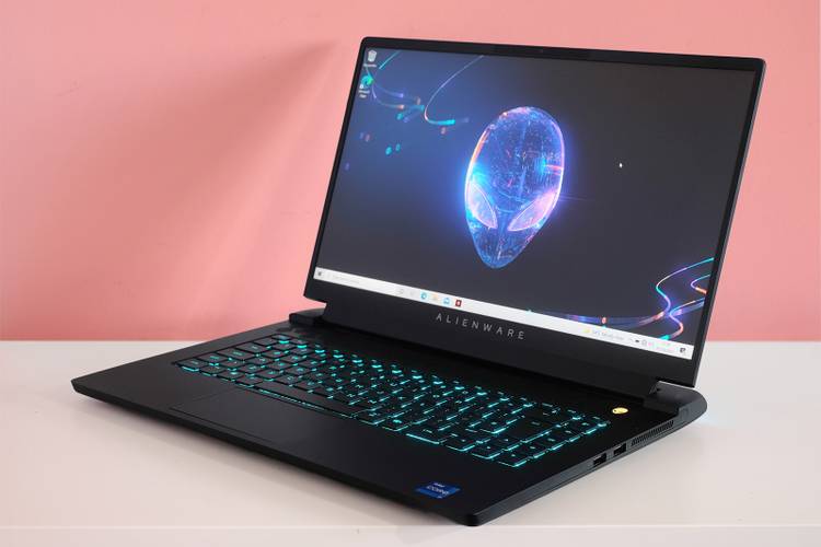 Alienware M15 R6 review: Keyboard overlord