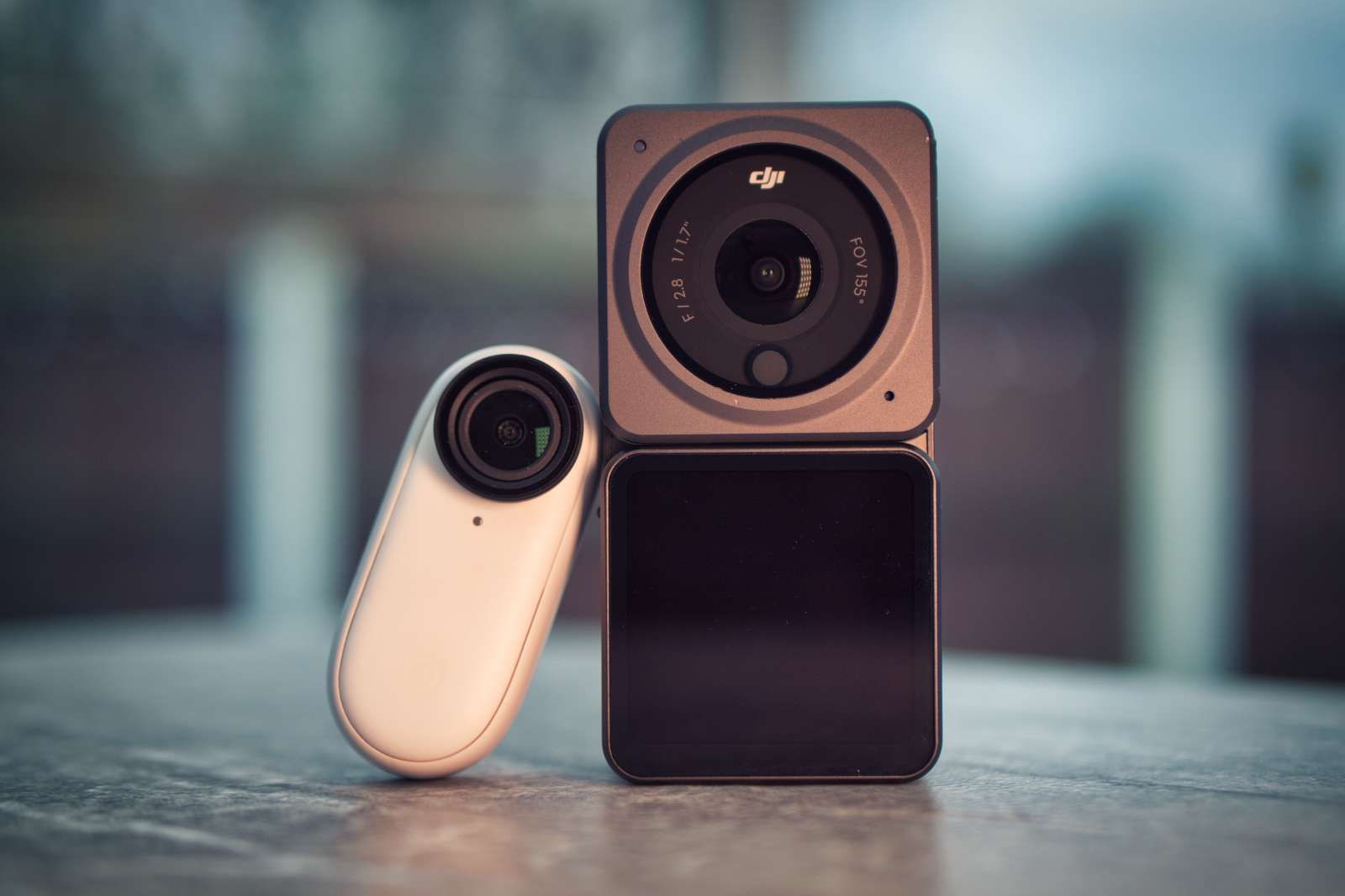 ビデオカメラ Insta360 GO 2 Amazon.com : Insta360 GO 2 – Small Action Camera, Weighs 1 oz
