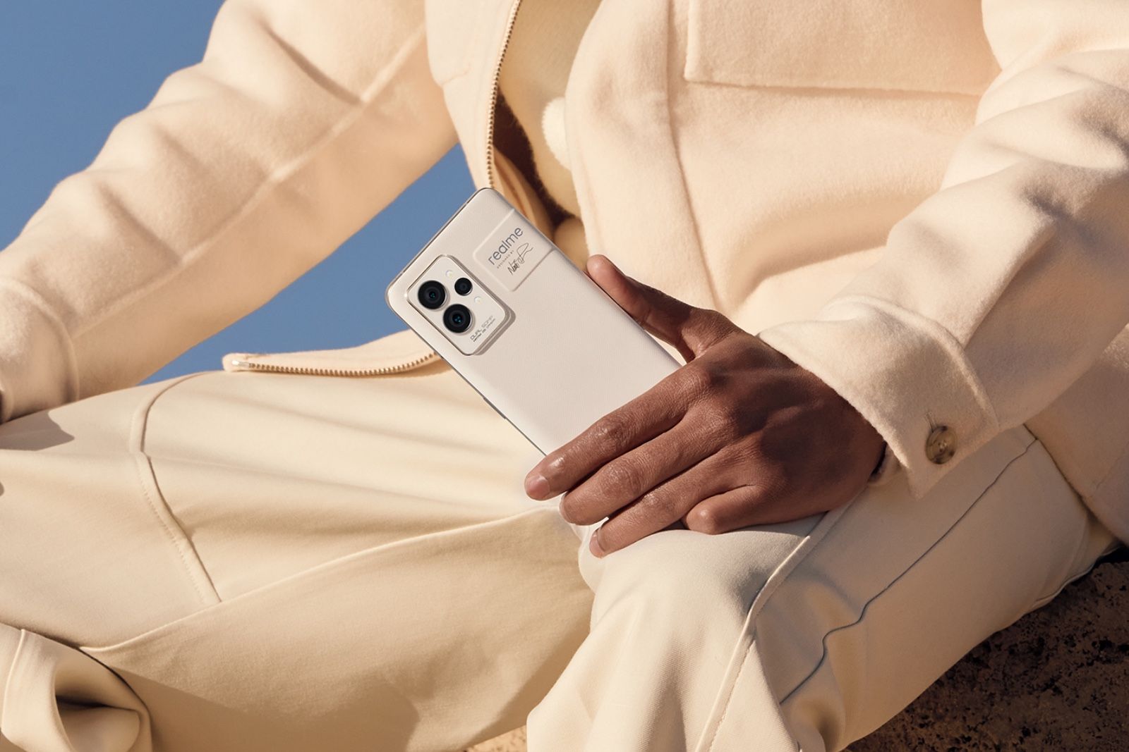 Realme GT 2 Pro debuts Snapdragon 8 Gen 1 in UK market