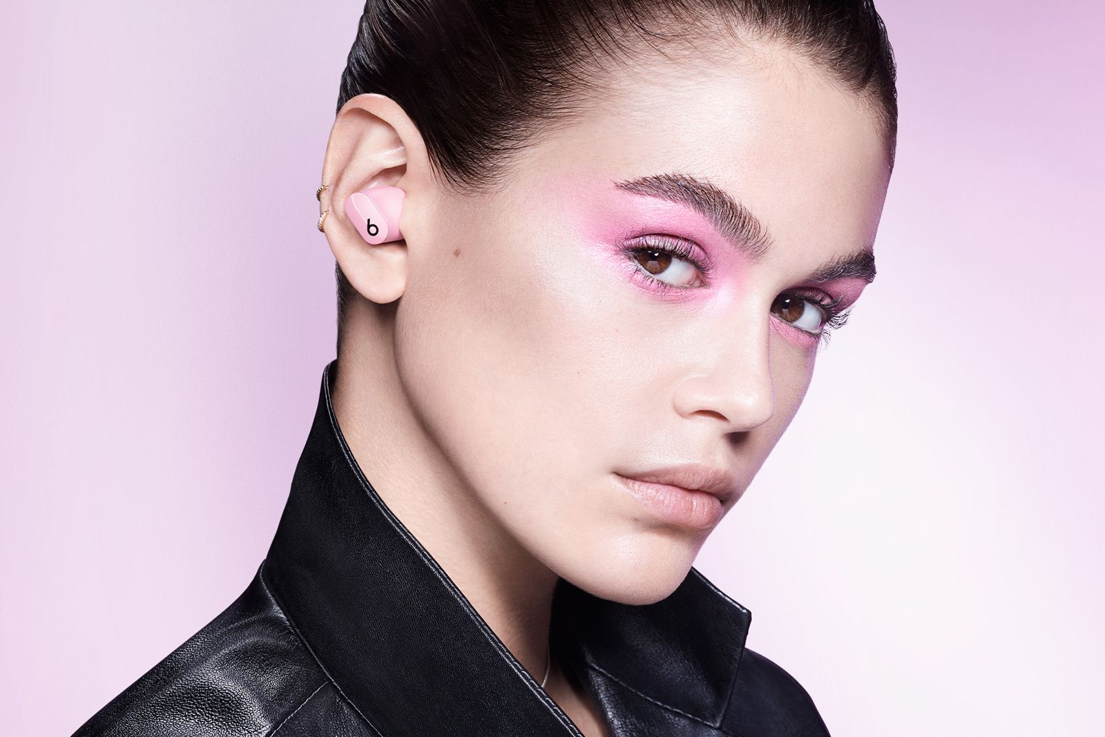 New colours and features for Beats Studio Buds