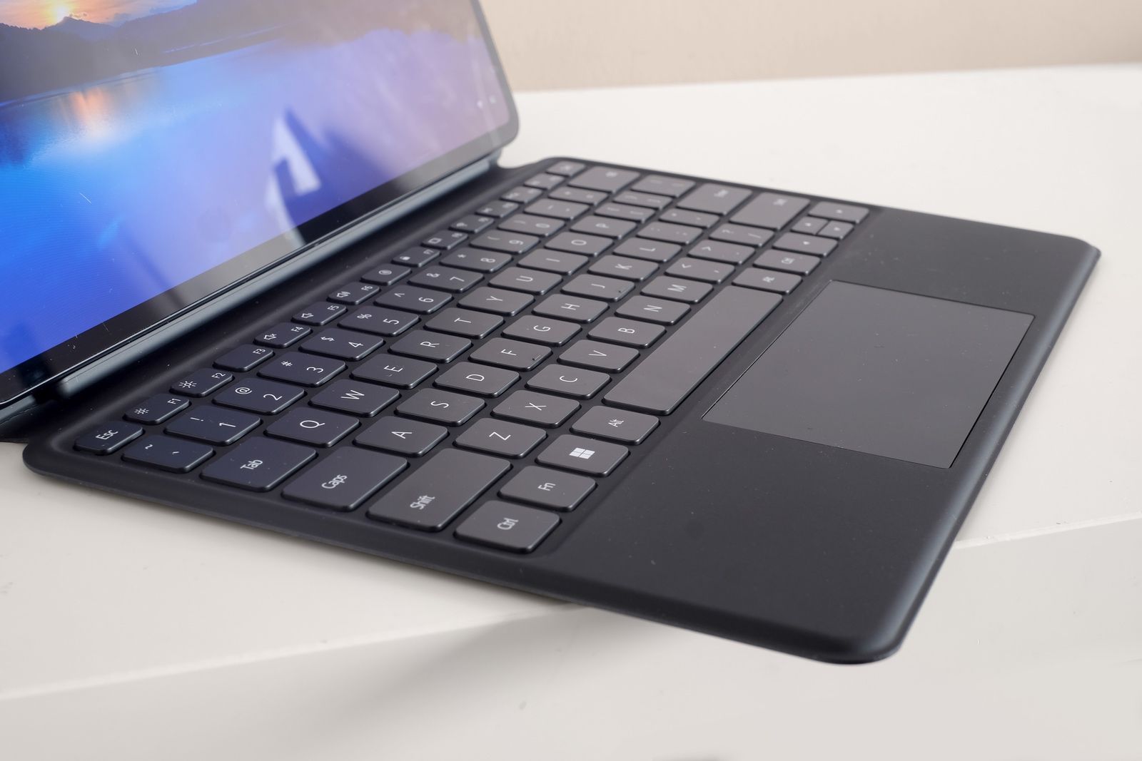 【murakumo】HUAWEI  Matebook E　CORE m3 HUAWEI MateBook E - HUAWEI Global