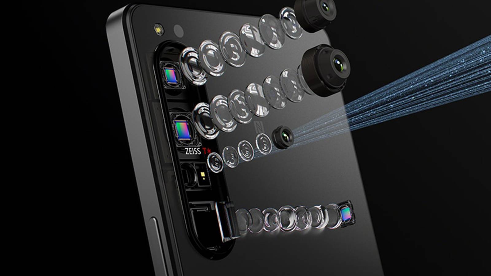 What is true optical zoom on the Sony Xperia IV?