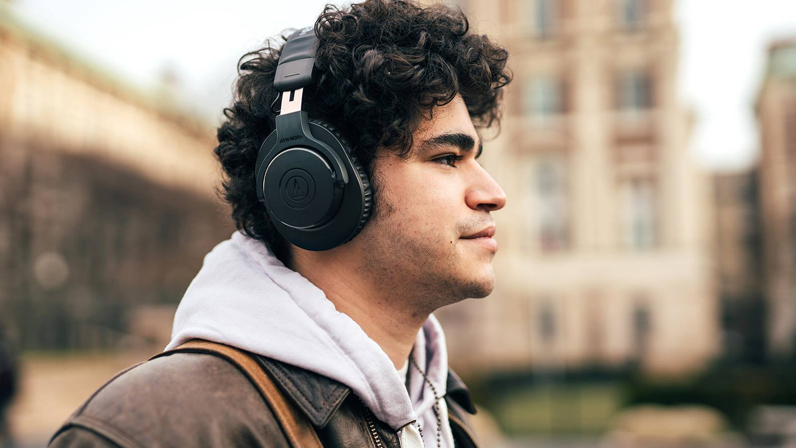 Audio-Technica ATH-M20xBT headphones offer 60 hours battery