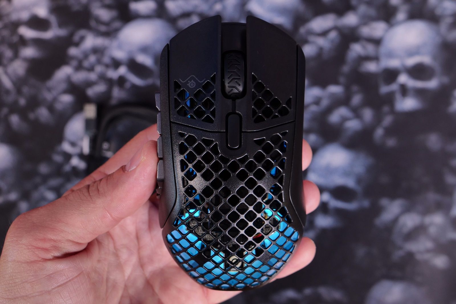 SteelSeries Aerox 9 Wireless review: The best MMO/MOBA mouse you