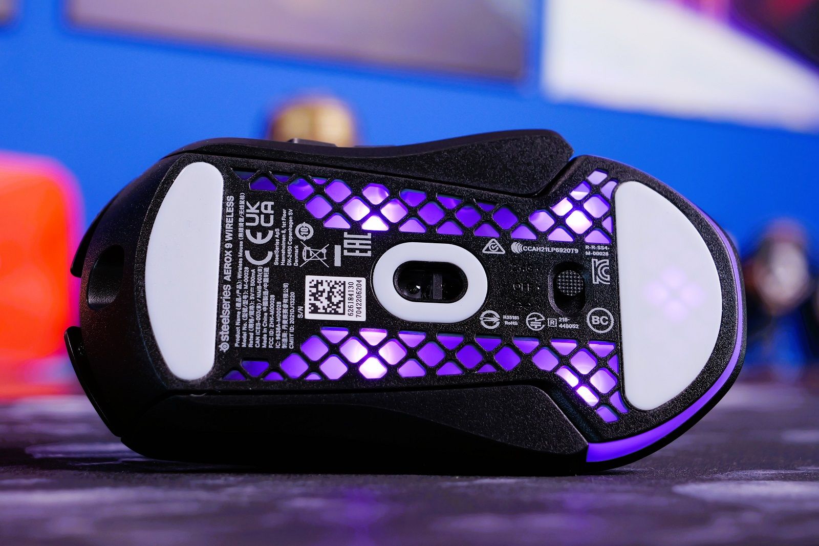 SteelSeries Aerox 9 Wireless review