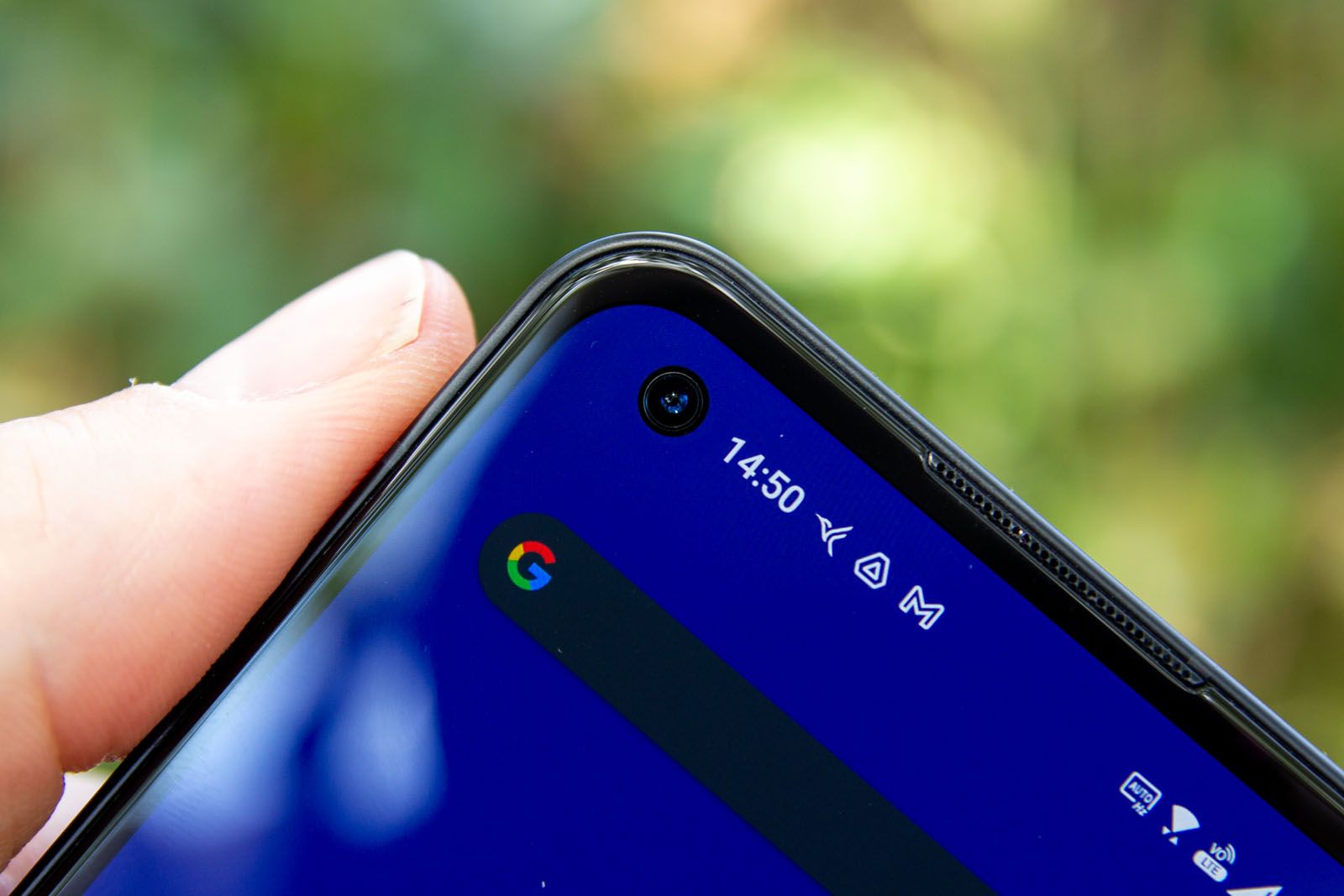 Asus Zenfone 9 review: The small phone of choice