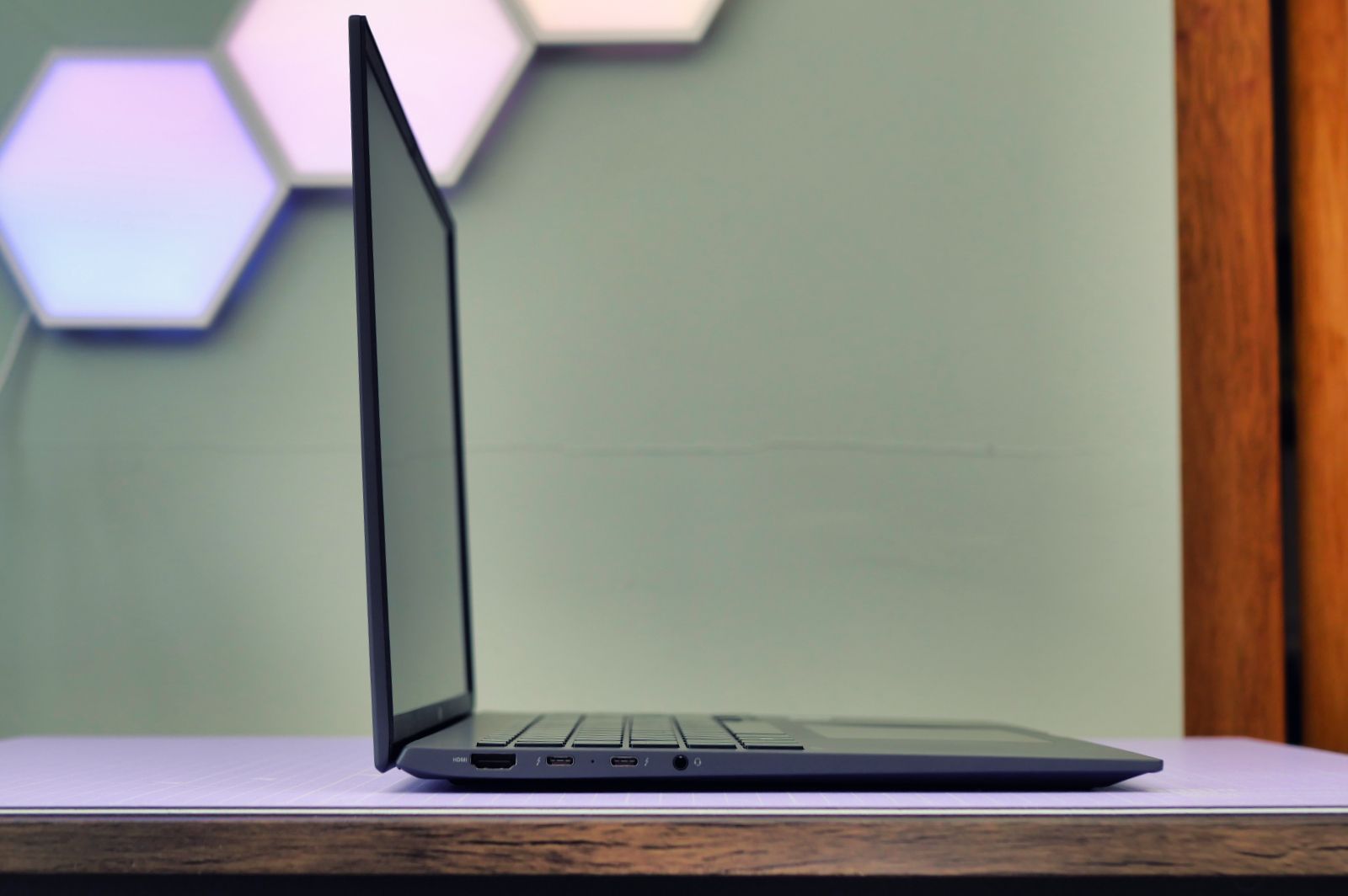 LG Gram 16 (2022) review: Function over form